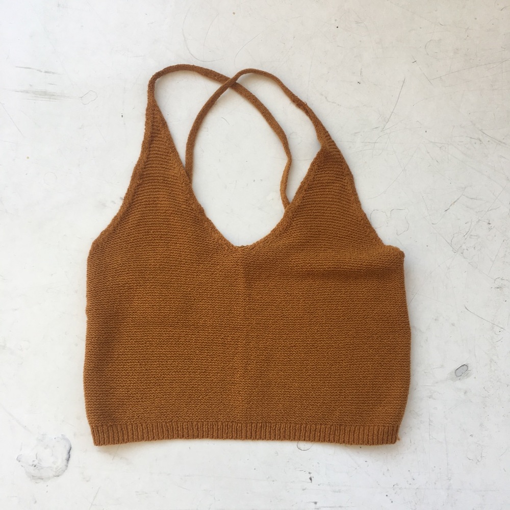 Knit cropped camel colored top sz S